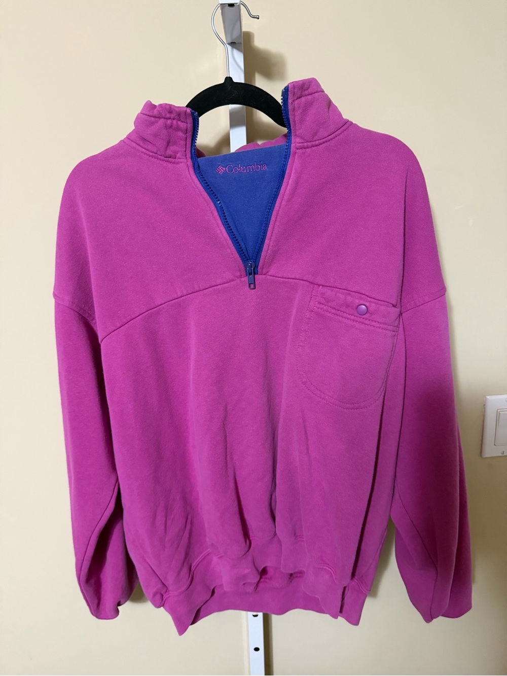 VINTAGE Columbia Women's Bright Magenta Half-Zip Pullover